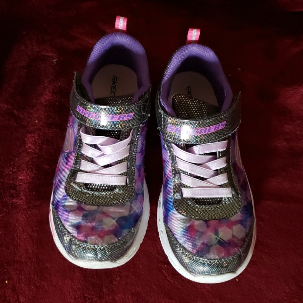 Skechers